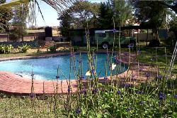Ponta do Ouro Accommodation - Raymond Ponto Backpackers
