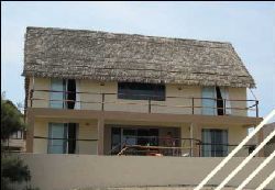 Tofo Accommodation - Casa Malcampo
