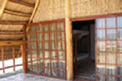 Inhassoro Self Catering - Inhassoro Beach Lodge