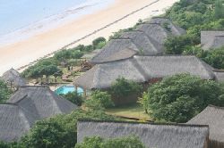 Inhassoro Accommodation - Billfish Lodge