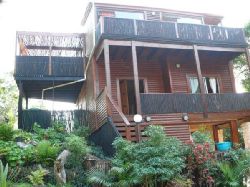 Ponta Malongane House Offers