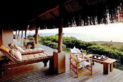 Tofo Accommodation - Villa Marimba