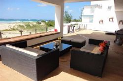Barra Accommodation - Wagaya Barra Beach